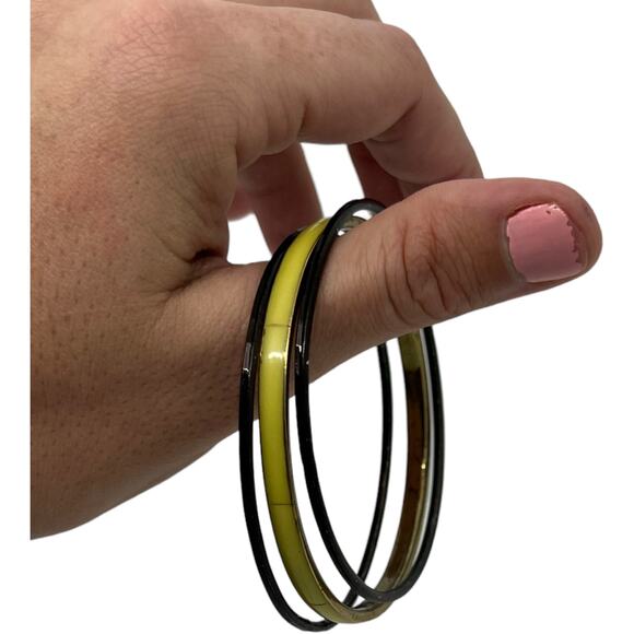 Vintage 70s Bangle Set Black Yellow-Green Mod Stackable Bracelets 3 Piece - Picture 6 of 8